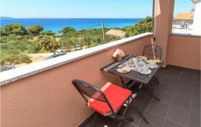 Nice apartment in Miholascica with WiFi and 1 Bedrooms